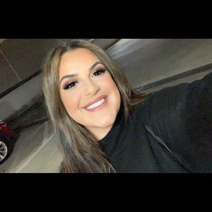 Meet your Posher, Natalie